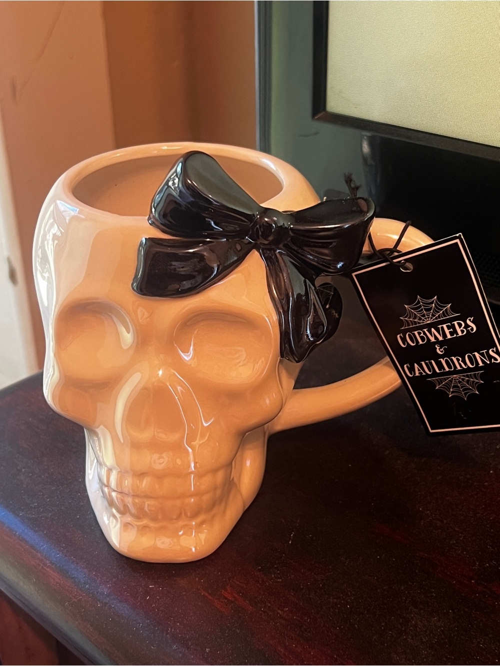 Cobwebs & Cauldrons Skull Mug with Black Bow NWT